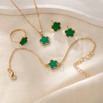 Delicate Flower Clover Jewelry Set for Women