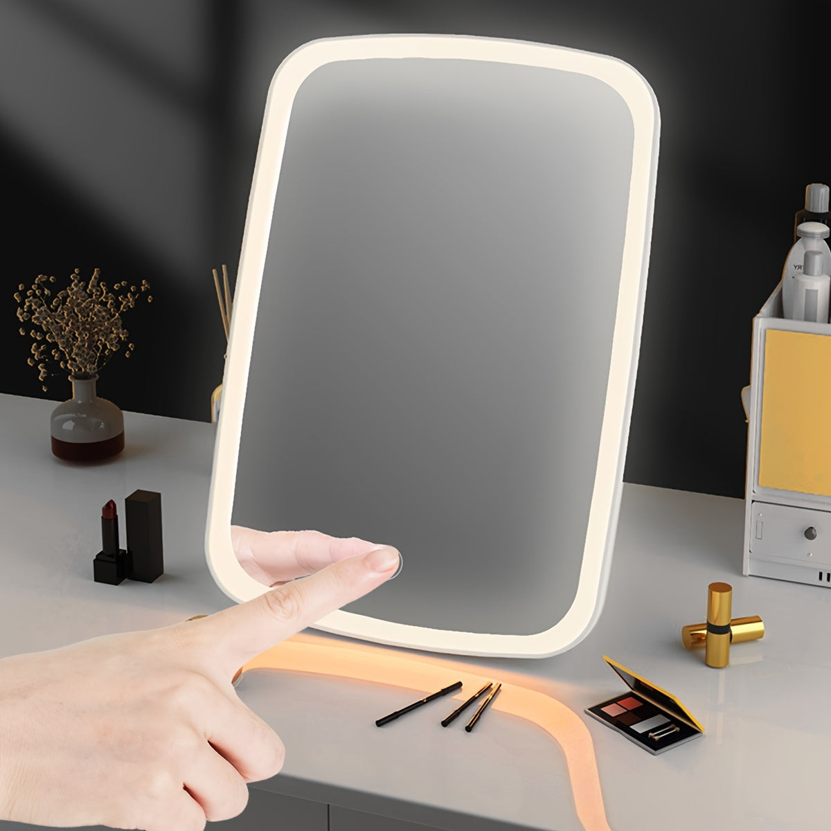 Stylish LED Vanity Mirror USB Rechargeable