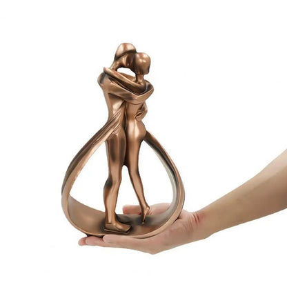Romantic Couple Figurine Decor Sculpture