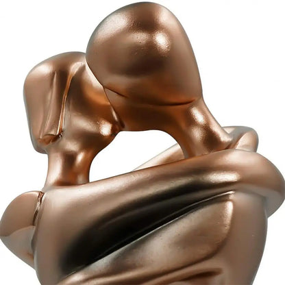 Romantic Couple Figurine Decor Sculpture