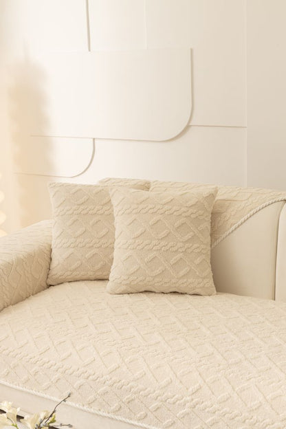 Fitted One-Piece Couch Cover