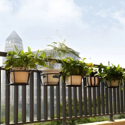 Befez | Easy Hanging Planters for Small Balcony Garden