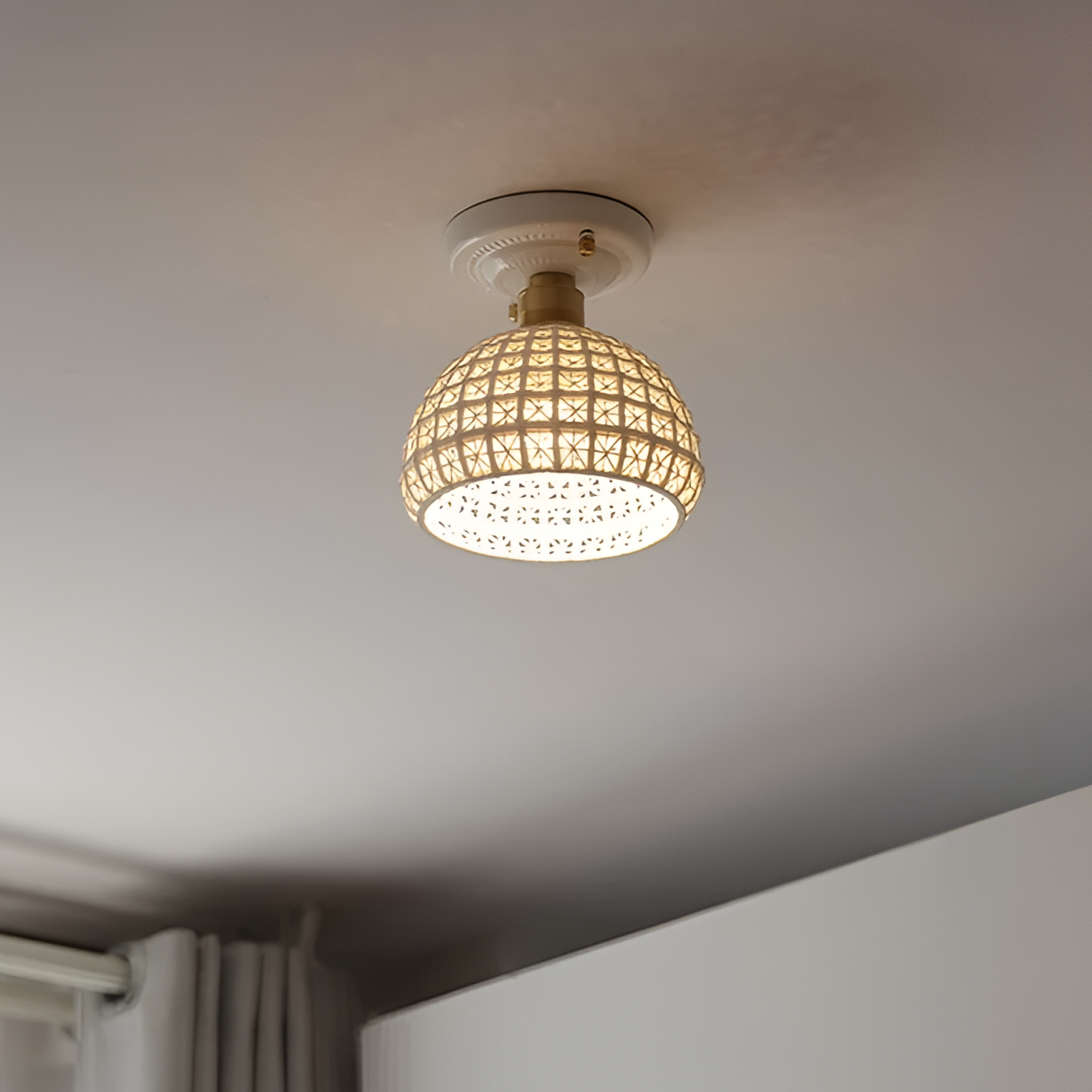 Simple White Ceramic Ceiling Light