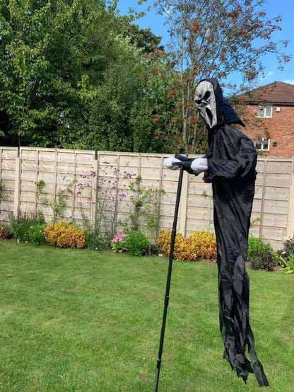 Spooky Yard Halloween Decor