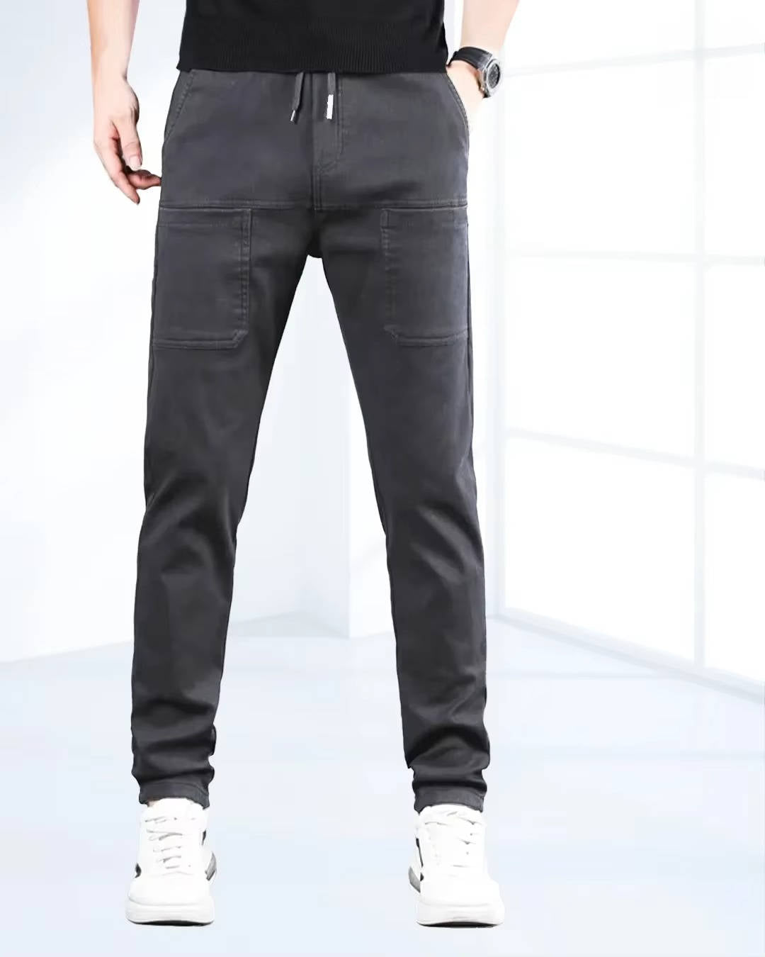 Flexible Mens Cargo Pants with Multiple Pockets