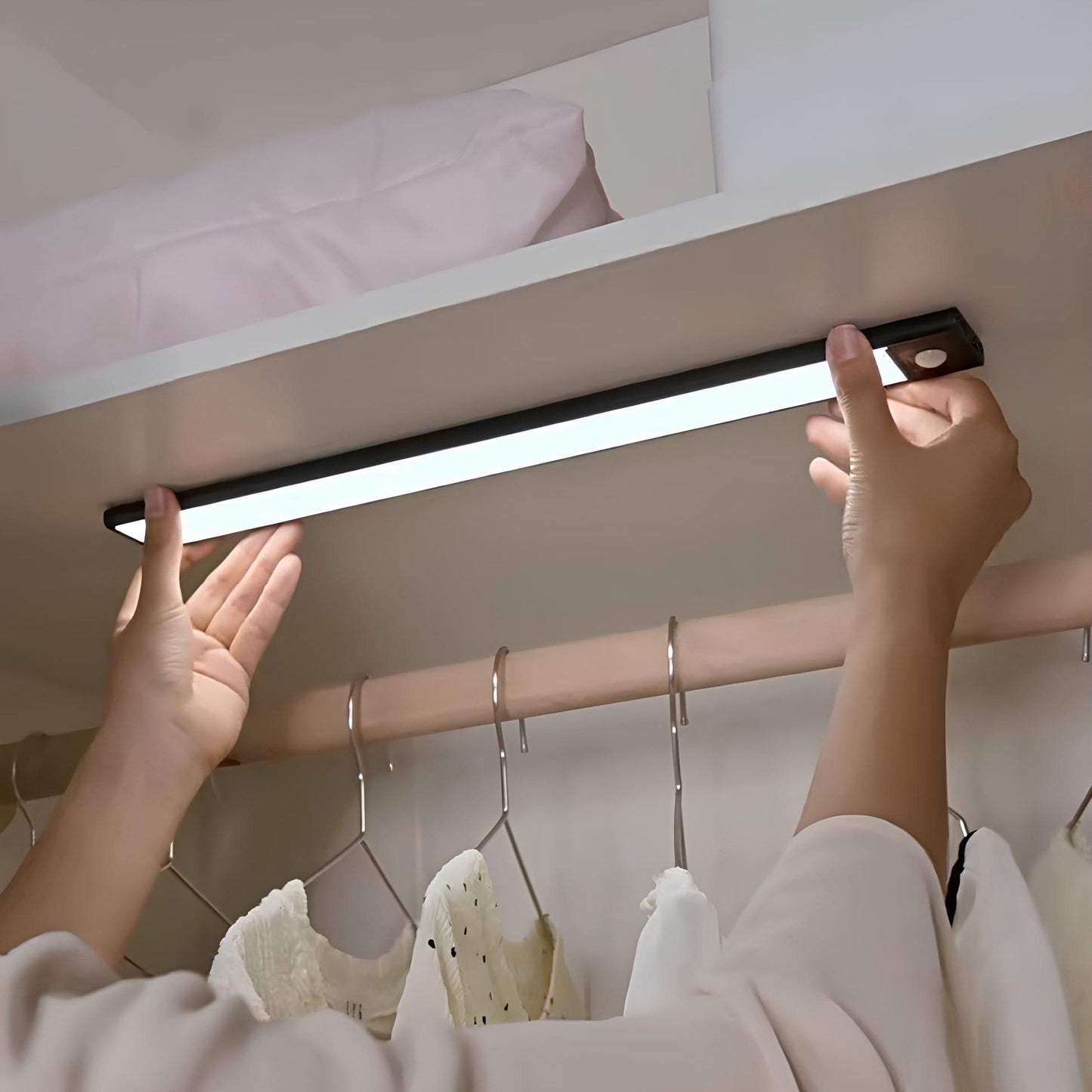 Befez Simple Motion Sensor Lamp