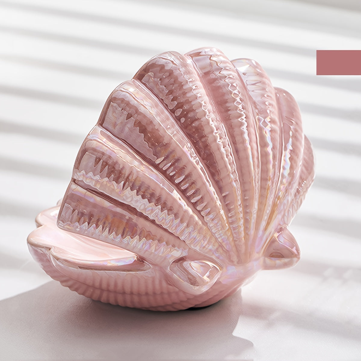 Delicate White Ceramic Jewelry Holder