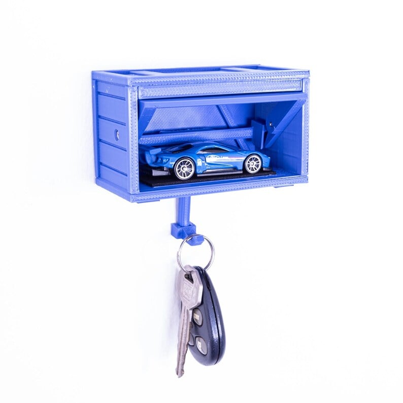 Organized Key Holder for Clutter Free Space