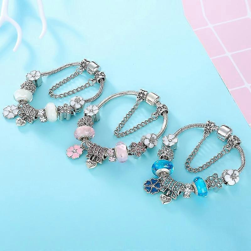 Beautiful Flower Silver Charm Bracelet for Women