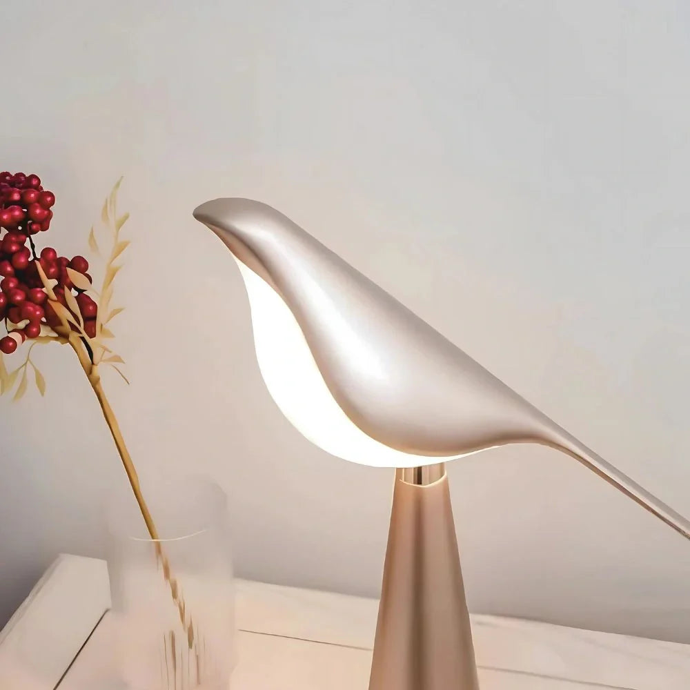 Peaceful Bird Table Lamp