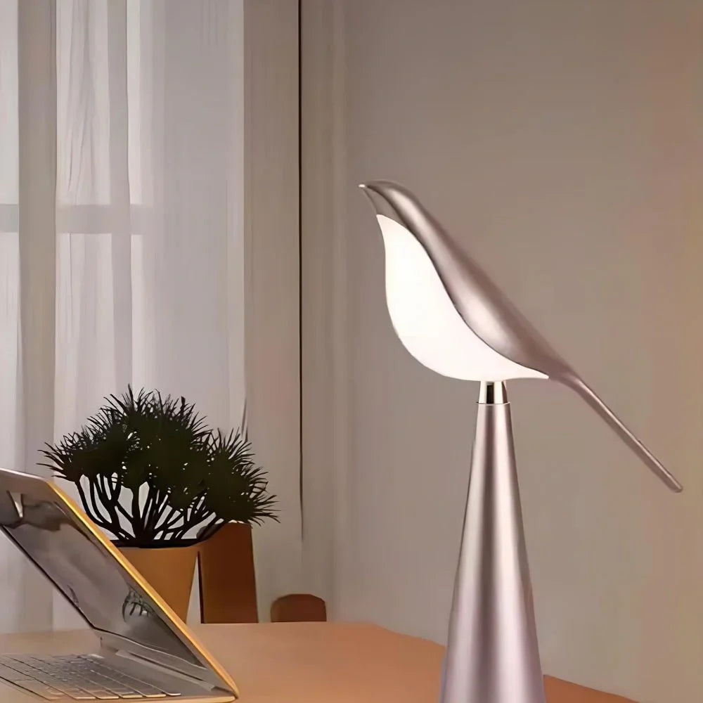 Peaceful Bird Table Lamp