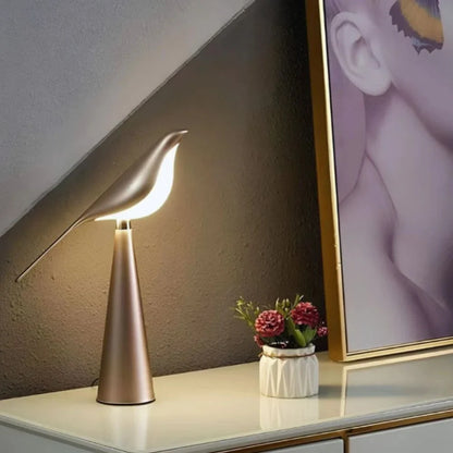 Peaceful Bird Table Lamp