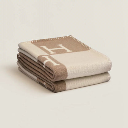 Befez | Soft Premium Wool Blanket for Cozy Homes