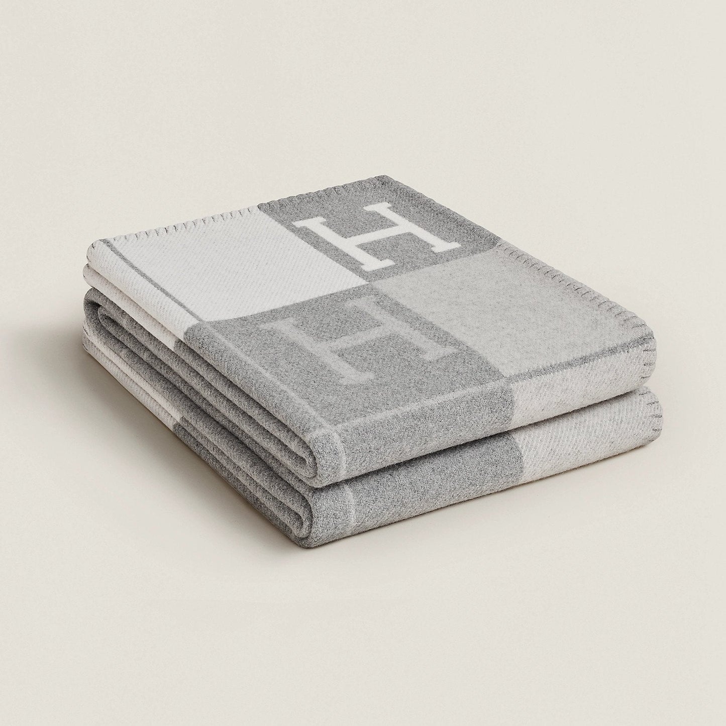 Befez | Soft Premium Wool Blanket for Cozy Homes