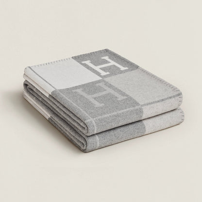 Befez | Soft Premium Wool Blanket for Cozy Homes