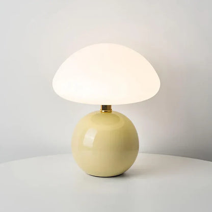 Classic Cream Table Lamp