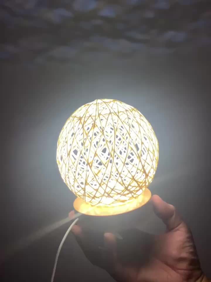 Stylish Adjustable USB Desk Lamp