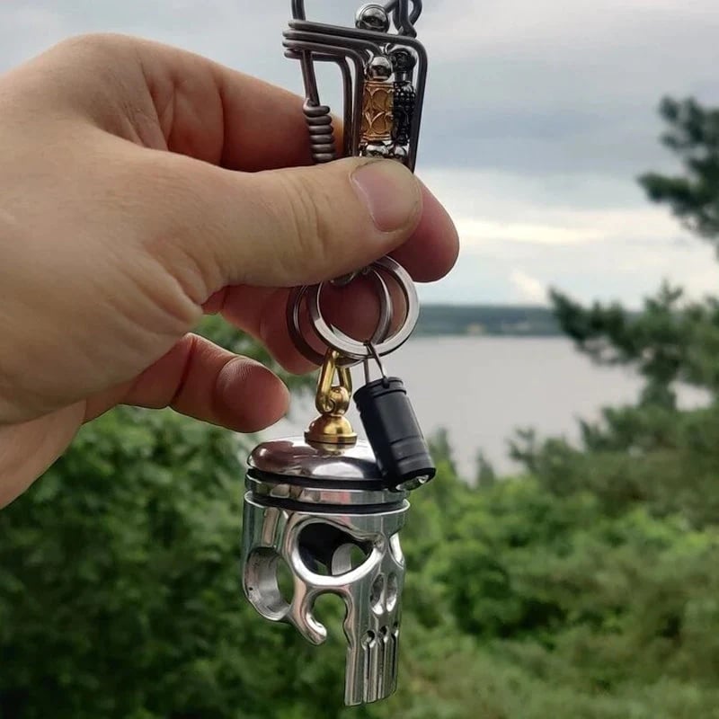 Cool Skull Pendant Keychain