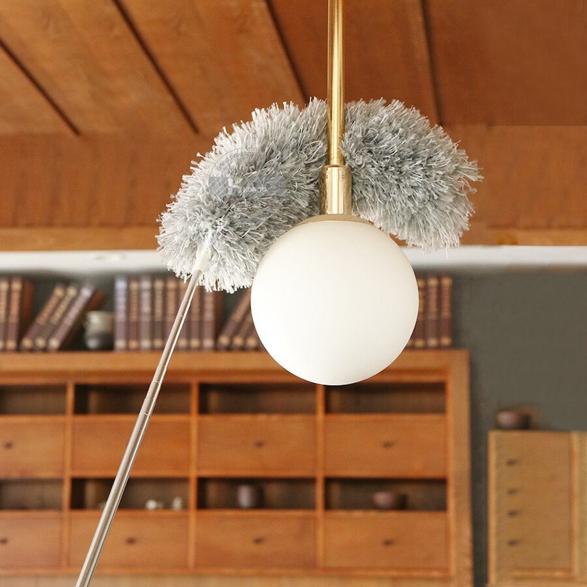 Easy Reach Extendable Dusting Cloth