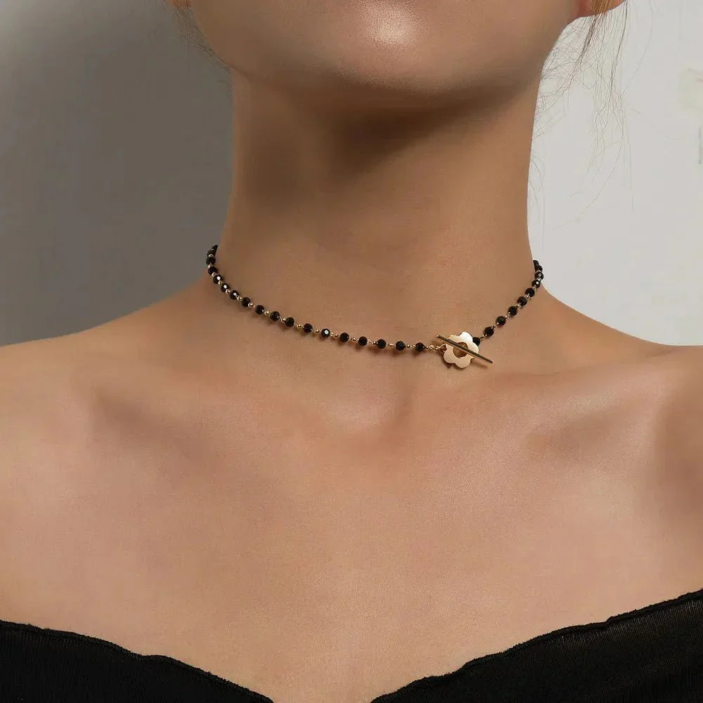 Delicate Floral Pendant Choker Necklace - Befez