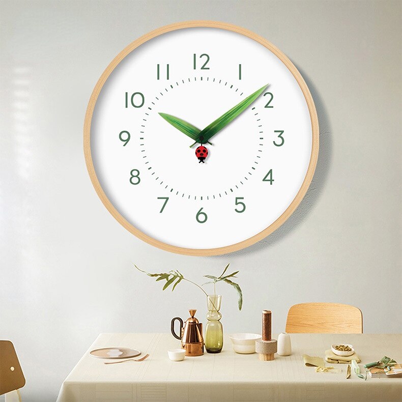Rustic Wood Bird Clock with Floral Design - Befez