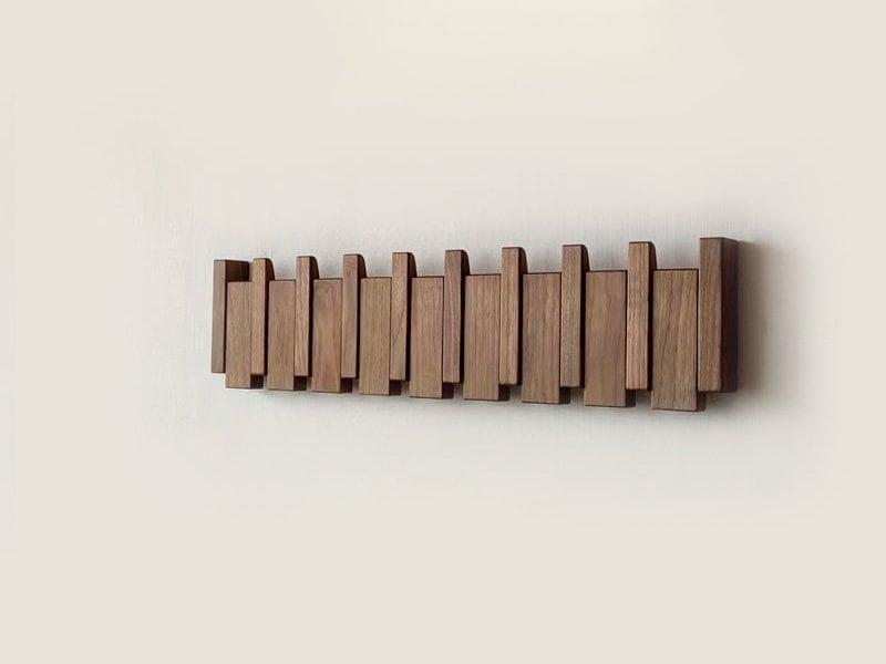 Rustic Wood Clothing Hook Rack