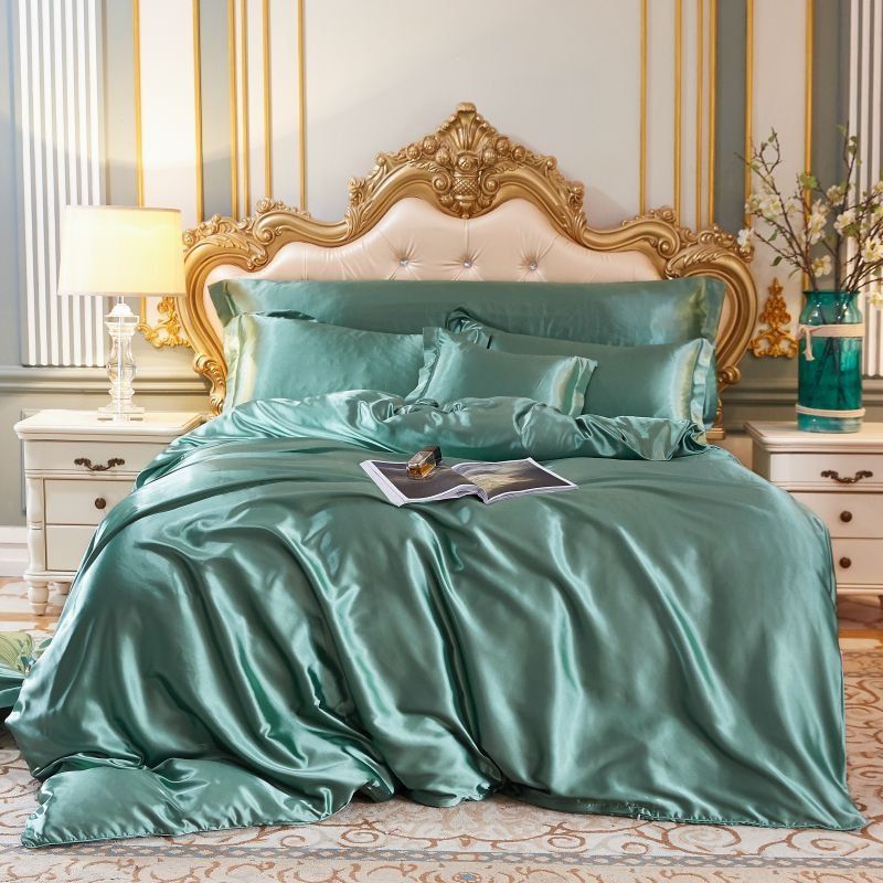 Soft 4-Piece Satin Bedding Set with Pillowcases