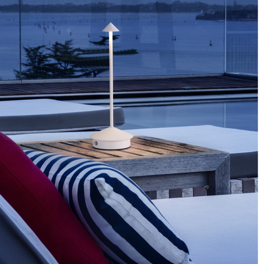 Sleek Dimmable Wireless LED Table Lamp - Befez