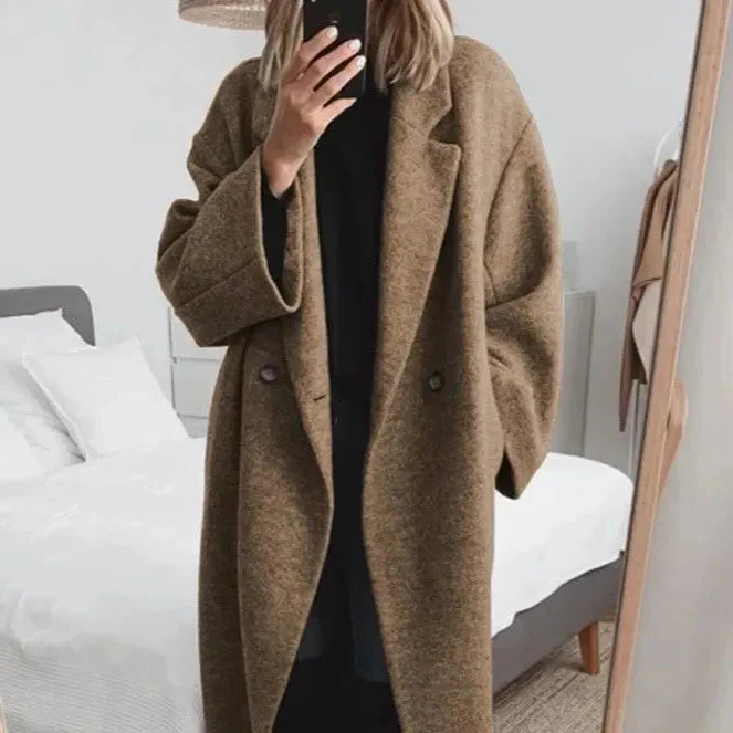 Luxurious Women's Long Cashmere Coat with Lapel
