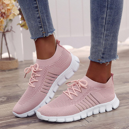 Comfortable and Airy Walking Shoes