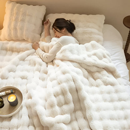 Soft Plush Throw Blanket with Classic Style