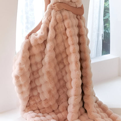 Soft Plush Throw Blanket with Classic Style