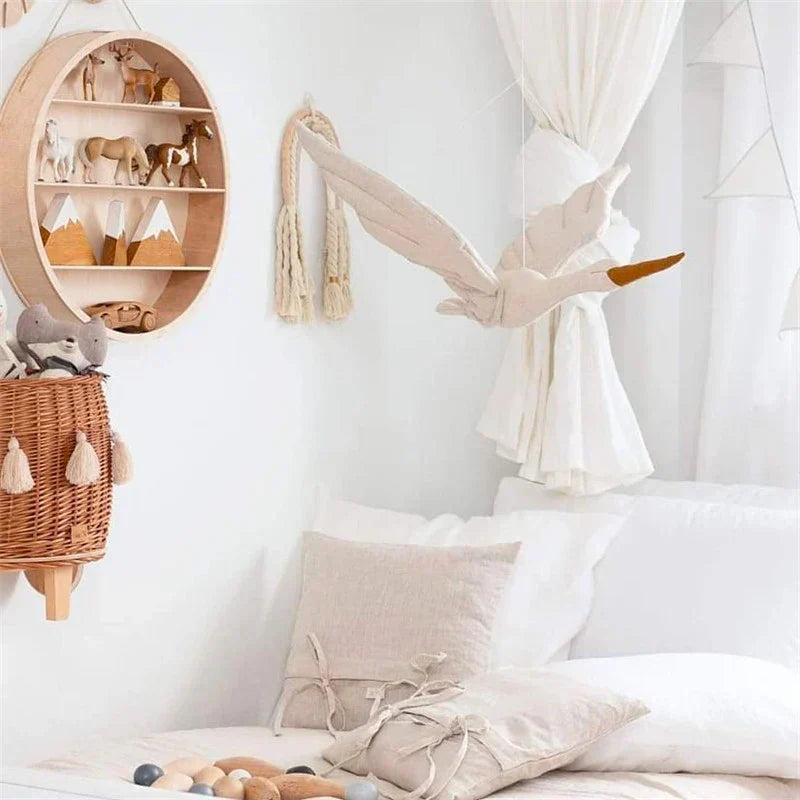 Adorable Swan Baby Room Decor