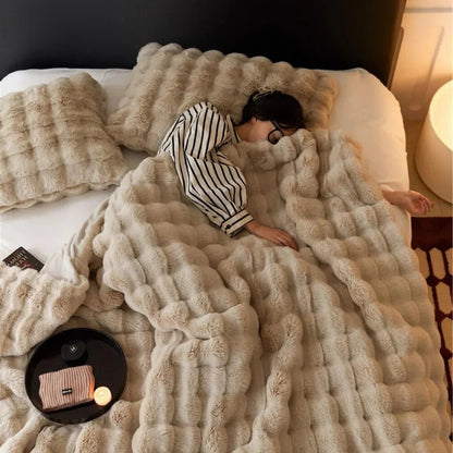 Soft Plush Throw Blanket with Classic Style