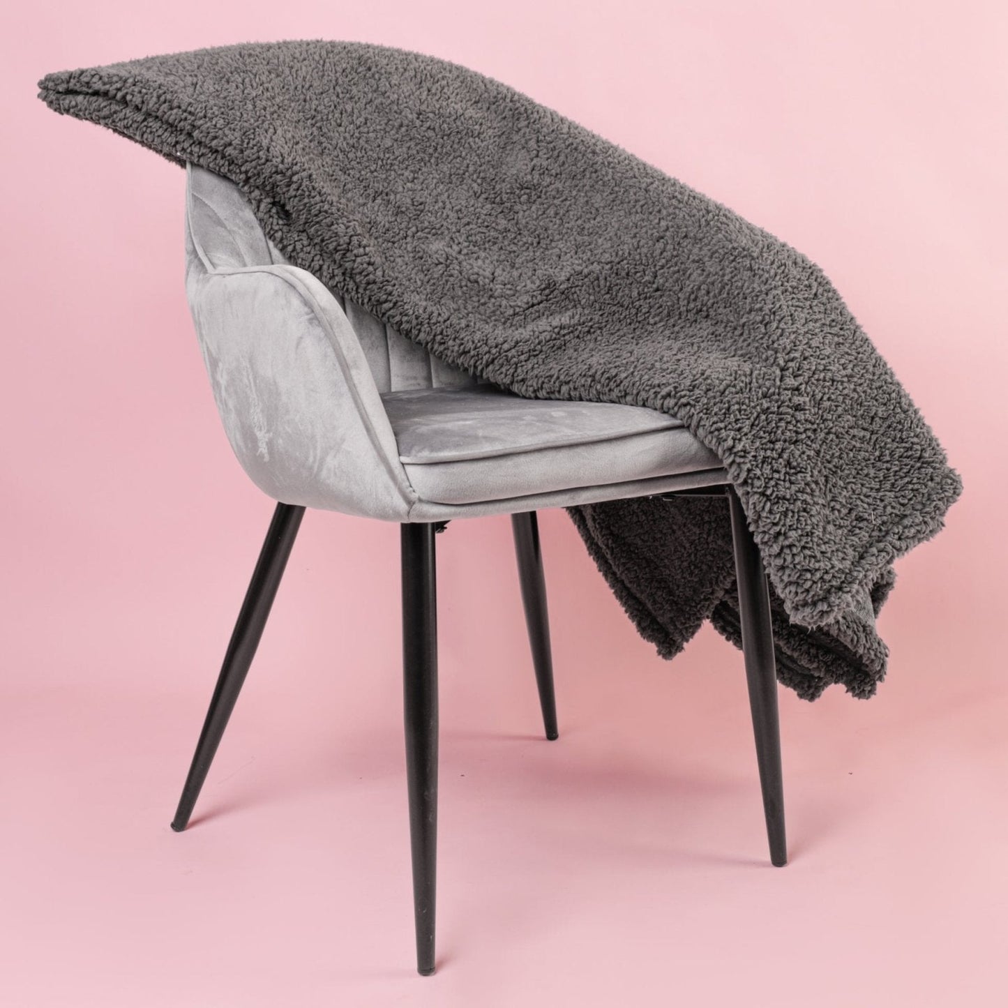 Soft Plush Waterproof Throw Blanket