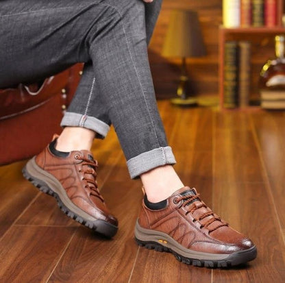 Comfortable Men's Leather Walking Shoes