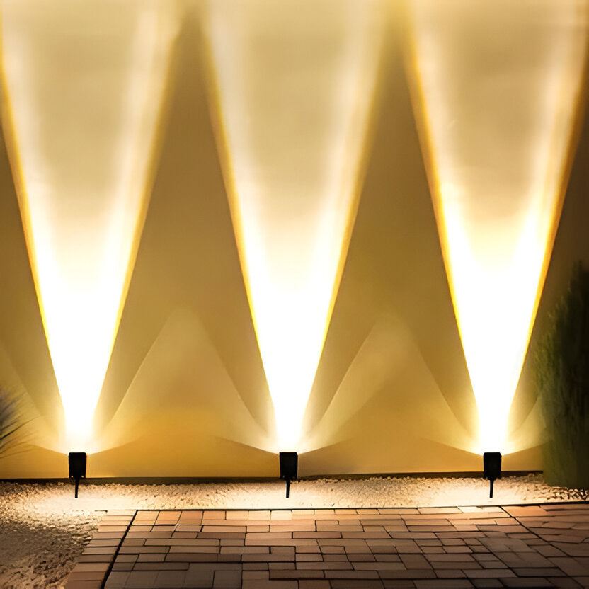Bright Outdoor Adjustable Spotlight - Befez