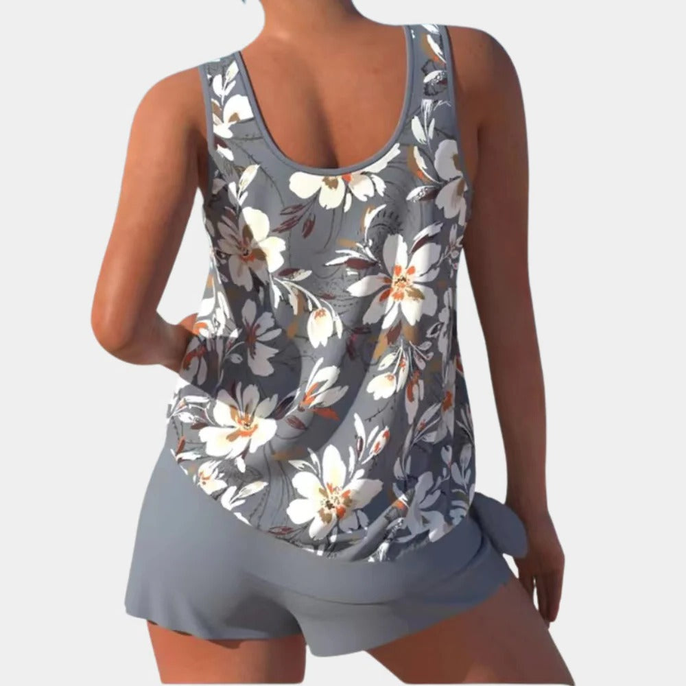 Relaxing Ladies' Beach Swimwear