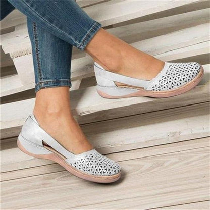 Comfortable Women Flat Shoes for Sensitive Feet