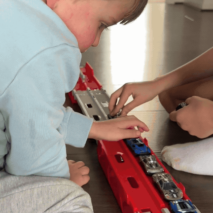Befez | Fun Racing Truck Toy | Fast Track Playset