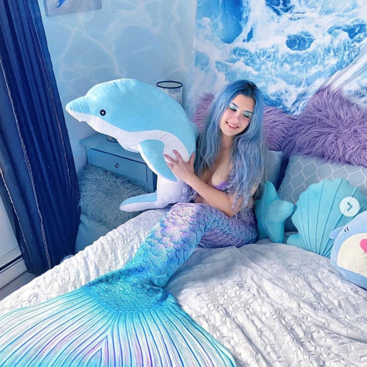 Colorful Dolphin Aqua Pink Figure - Befez
