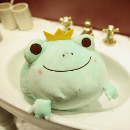 Fun Royal Frog Figurines