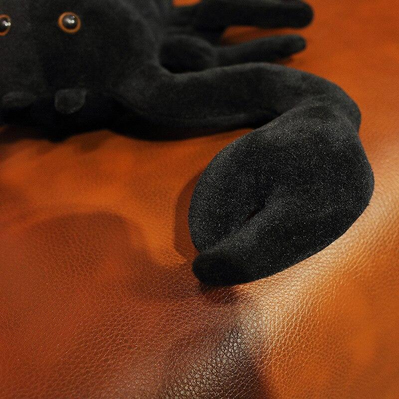 Befez | Brown Scorpion Pendant