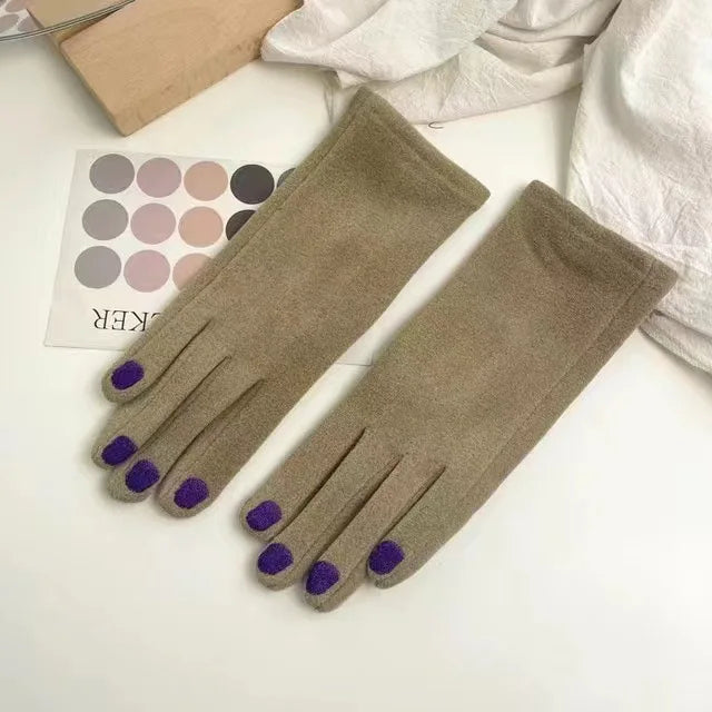 Warm Touch Screen Gloves with Fashion Design