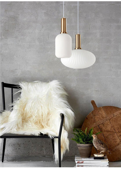 Vintage Style Glass Pendant Light