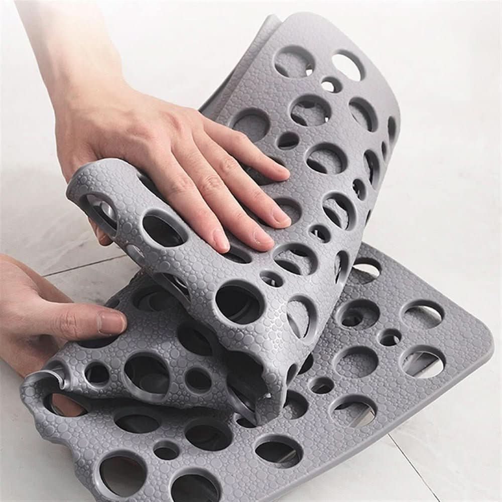 Antibacterial Bathroom Mat with Suction Cups and Fast Drainage