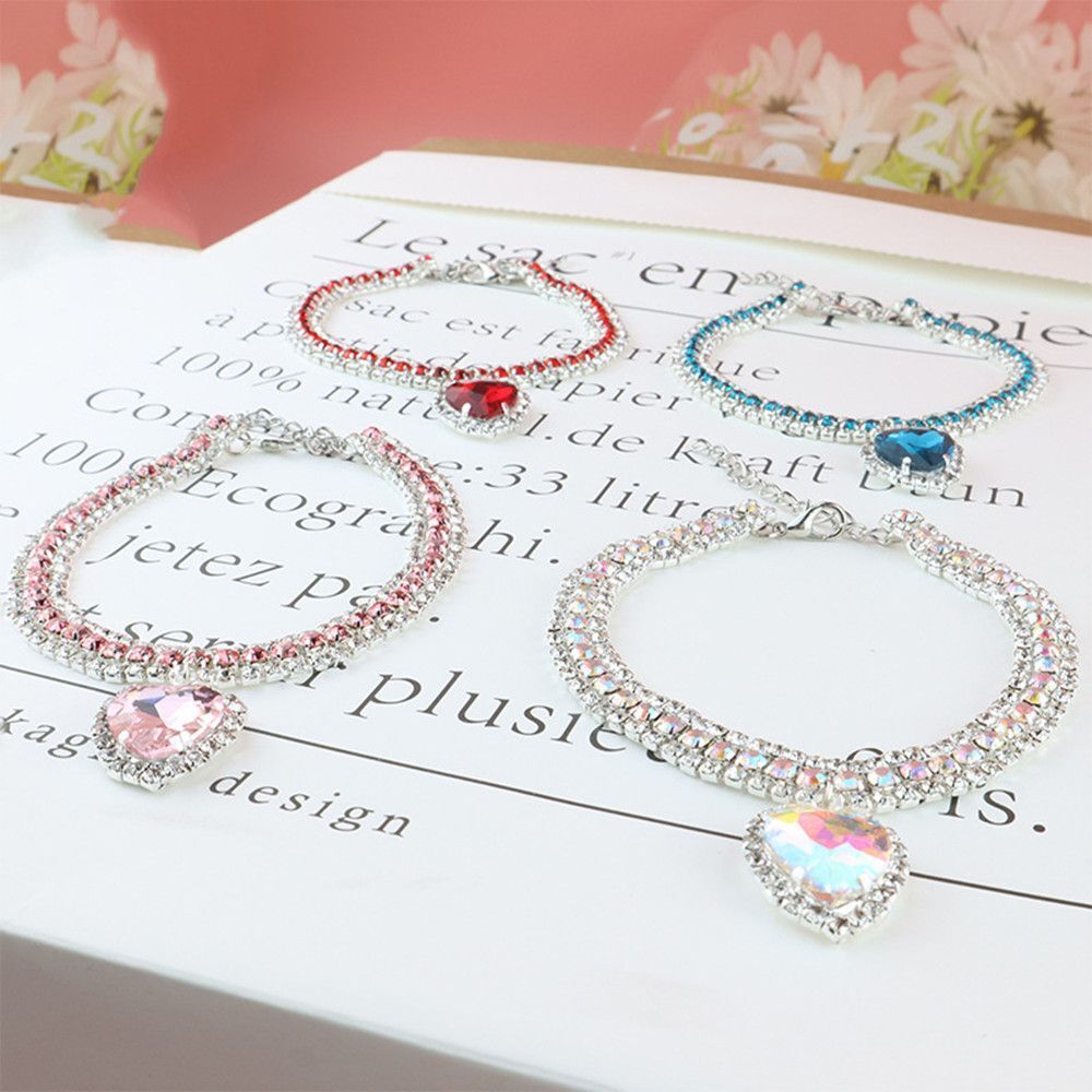 Sparkling Crystal Cat Collar with Heart Pendant