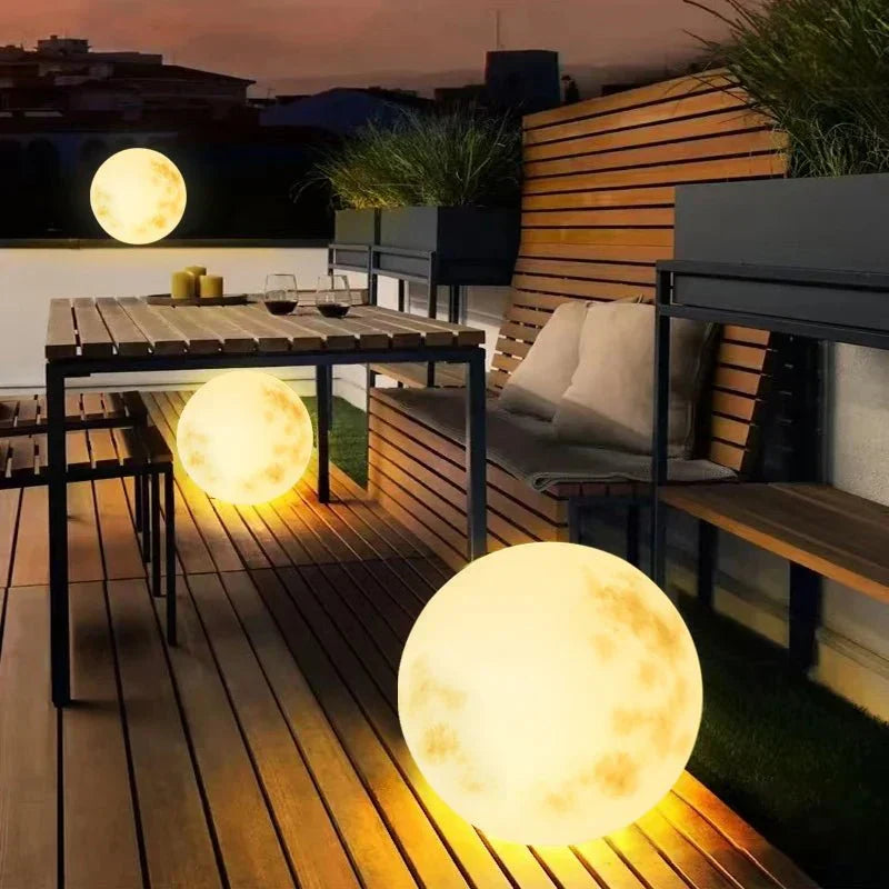 Beautiful Outdoor Solar Lamp