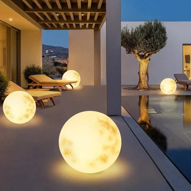 Beautiful Outdoor Solar Lamp