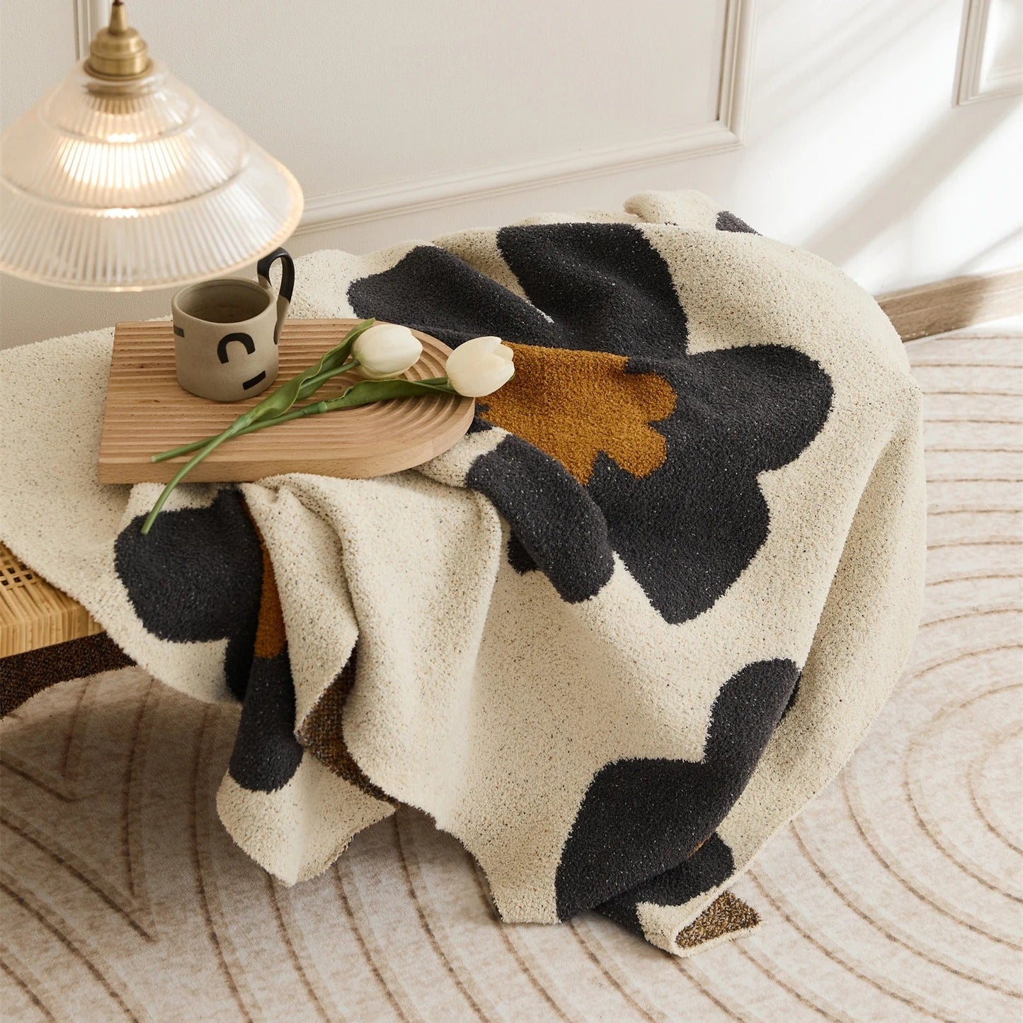 Plush Soft Microfiber Blanket for Cozy Warmth